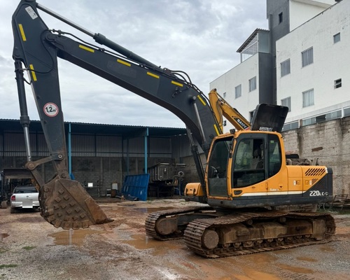 Hyundai R220 LC - 20/20