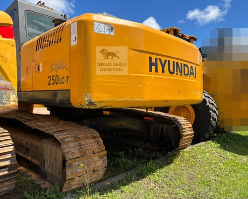 Hyundai R250 - 10/10