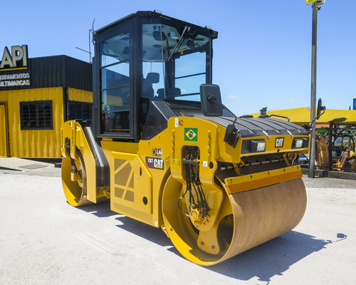 Caterpillar CB7 - 20/20