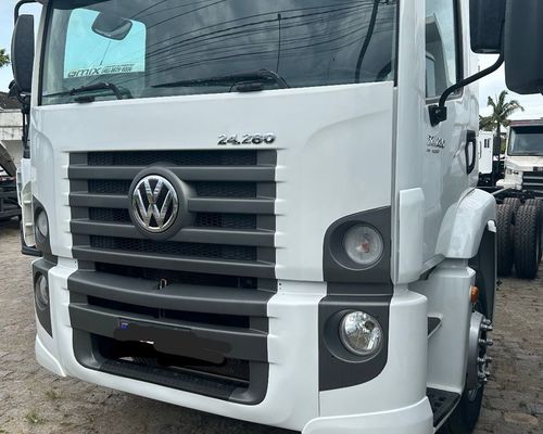 Volkswagen 24-280 E Constellation 6x2