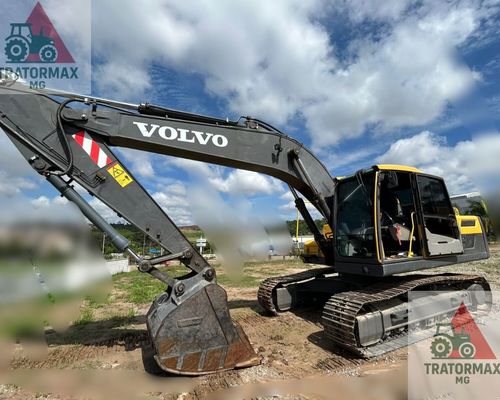 Volvo EC220 - 