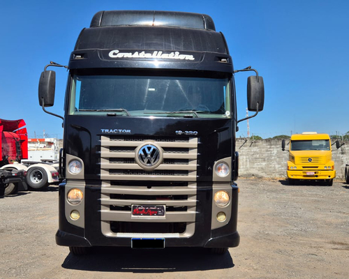 Volkswagen 19-320 Titan