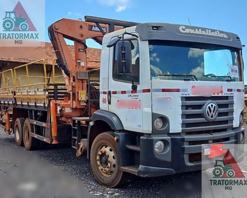 Volkswagen 24-280 E Constellation 6x2