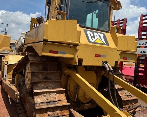 Caterpillar D6T - 20/20