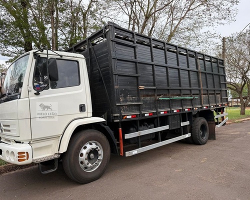 Mercedes Benz MB1215