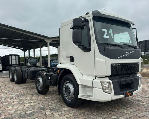 Volvo VM330