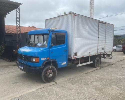 Mercedes Benz MB912 - 88/89