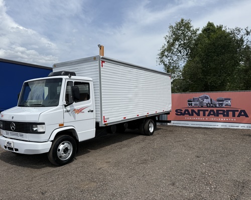 Mercedes Benz MB709 - 92/92