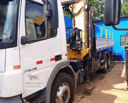 Mercedes Benz MB2426