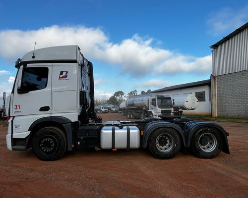 Mercedes Benz MB2651