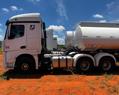 Mercedes Benz MB2651