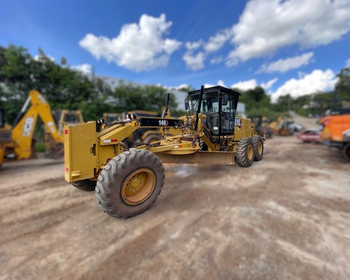 Caterpillar  140 - 24/24