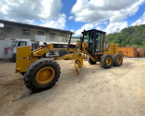 Caterpillar  140 - 24/24