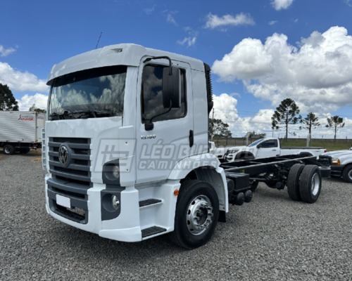 Volkswagen 15-180 E Constellation