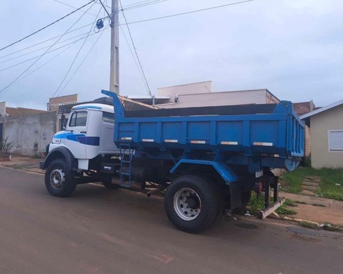 Mercedes Benz MB1513