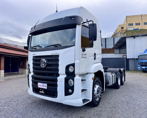 Volkswagen 25-360 6x2 Constellation