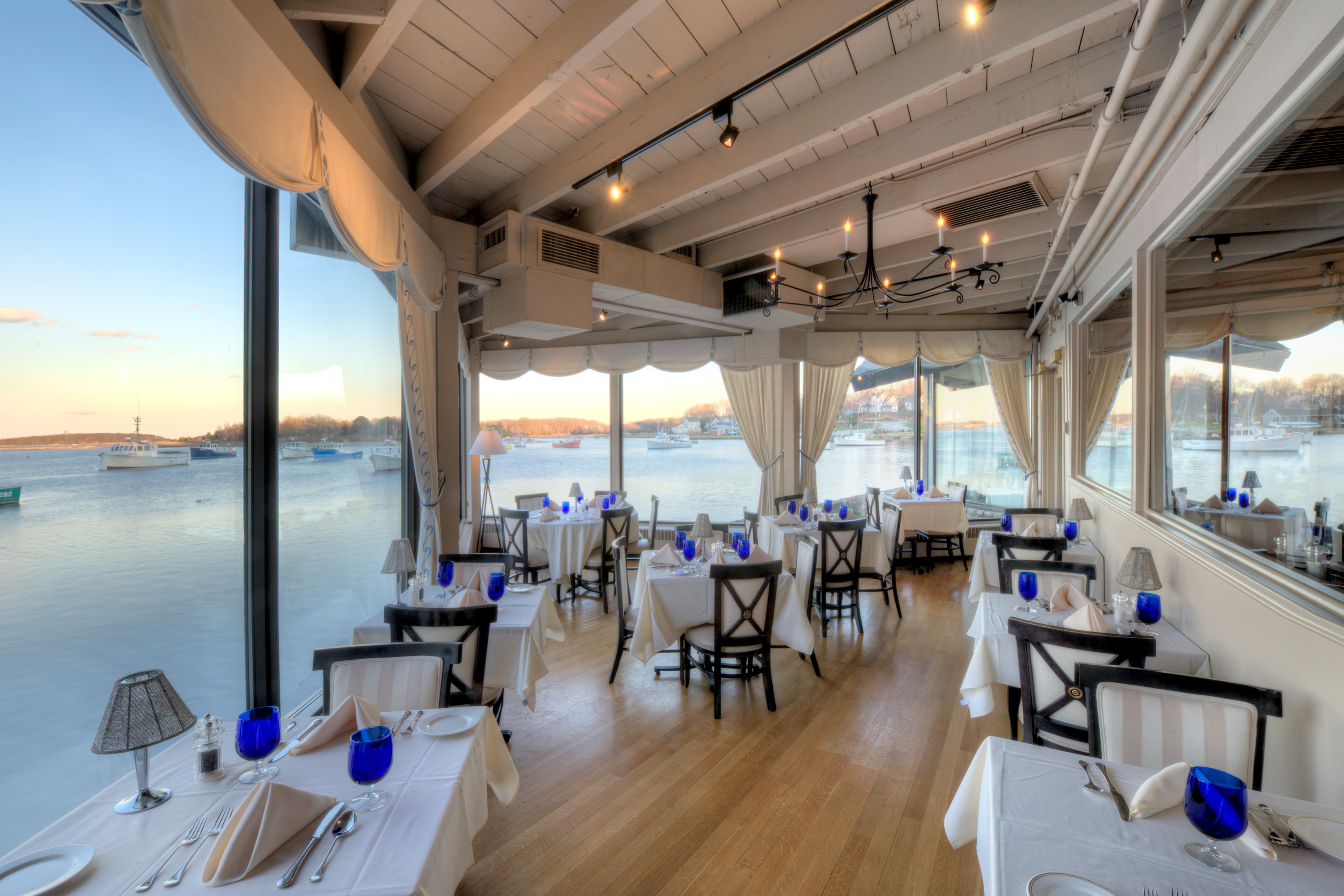 Cohasset Harbor Resort Cohasset private dining, rehearsal dinners