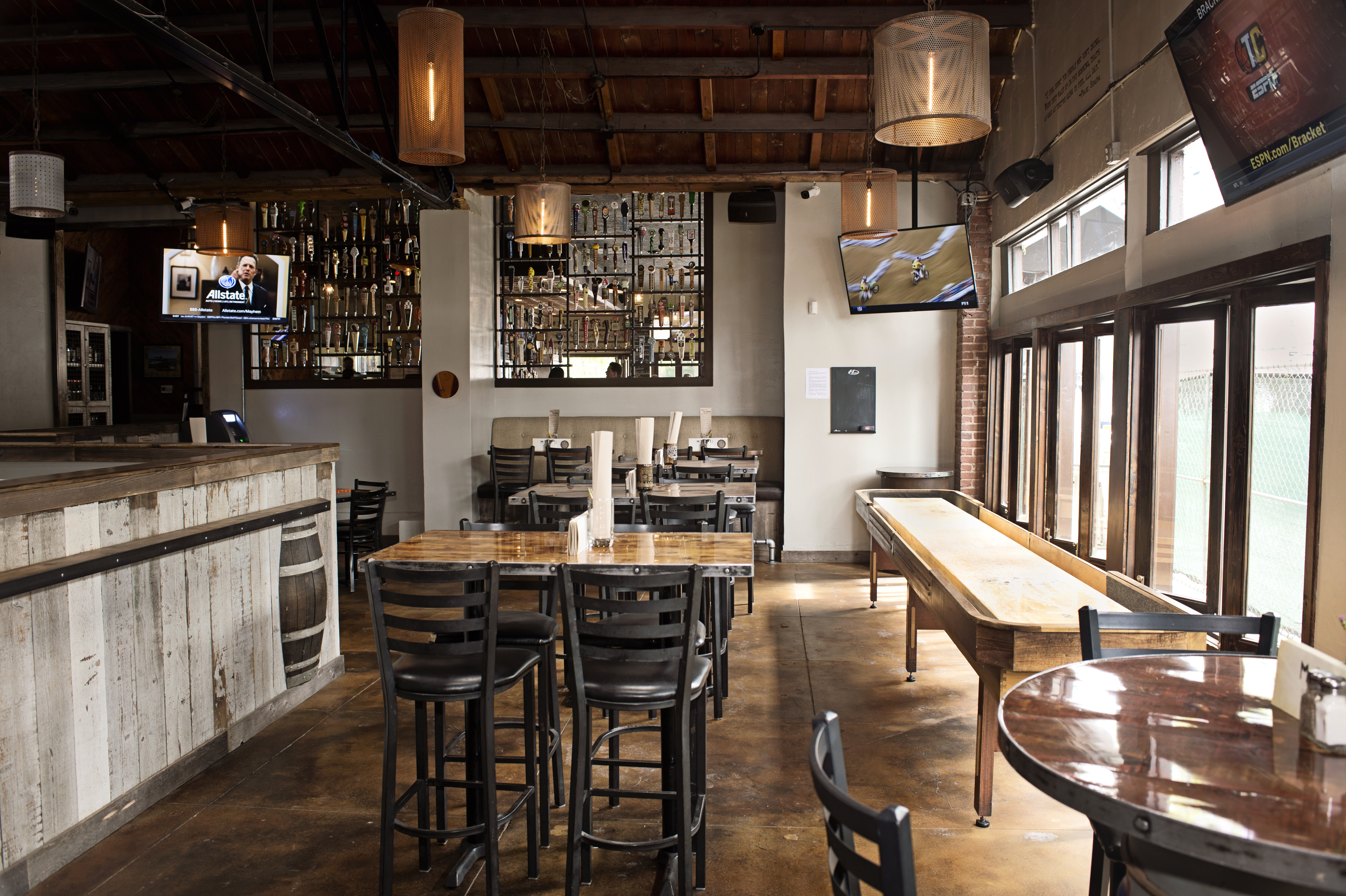 Knotty Barrel San Diego private dining, rehearsal dinners & banquet