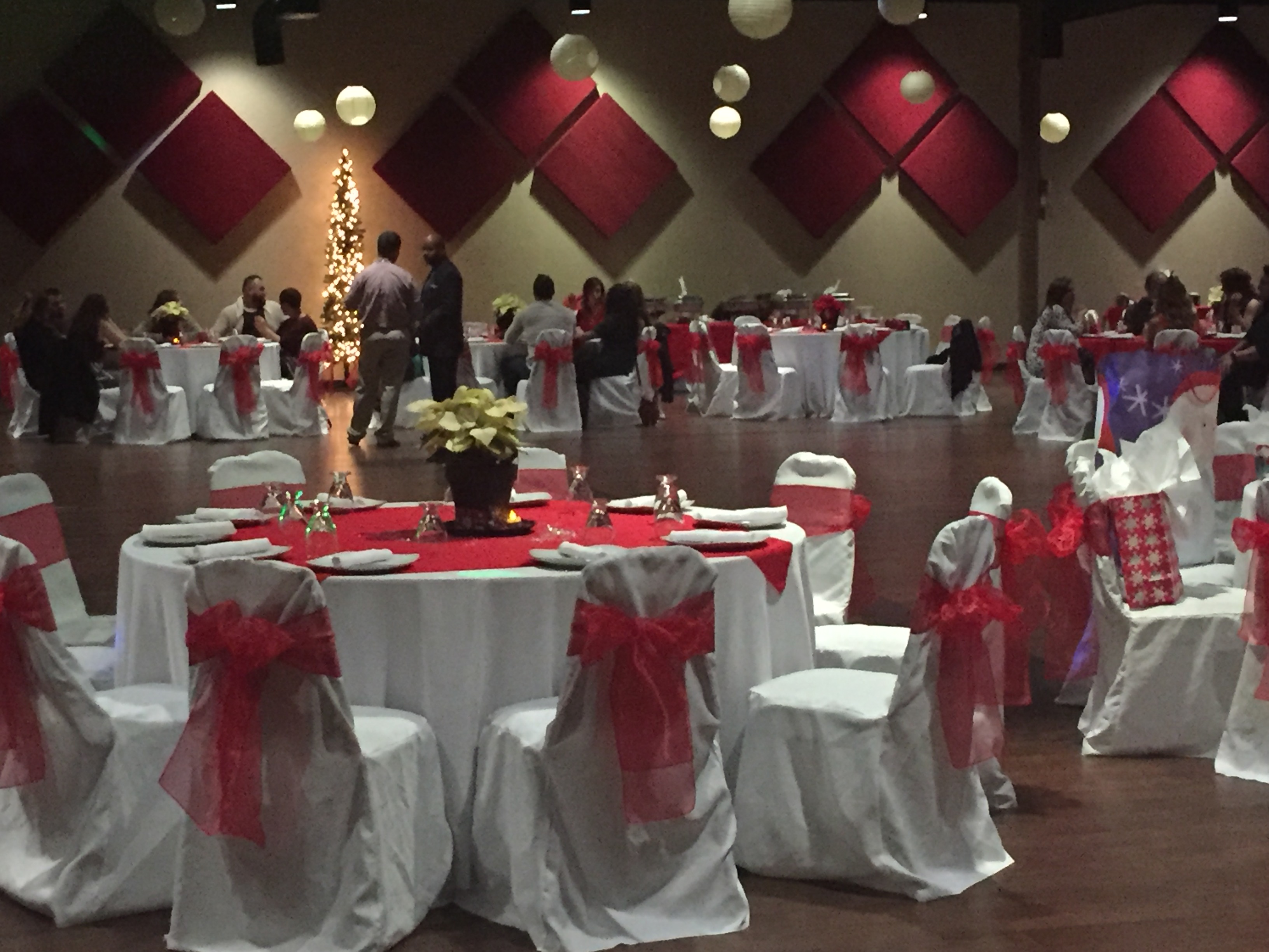 Pins 'N Pockets Lake Elsinore private dining, rehearsal dinners