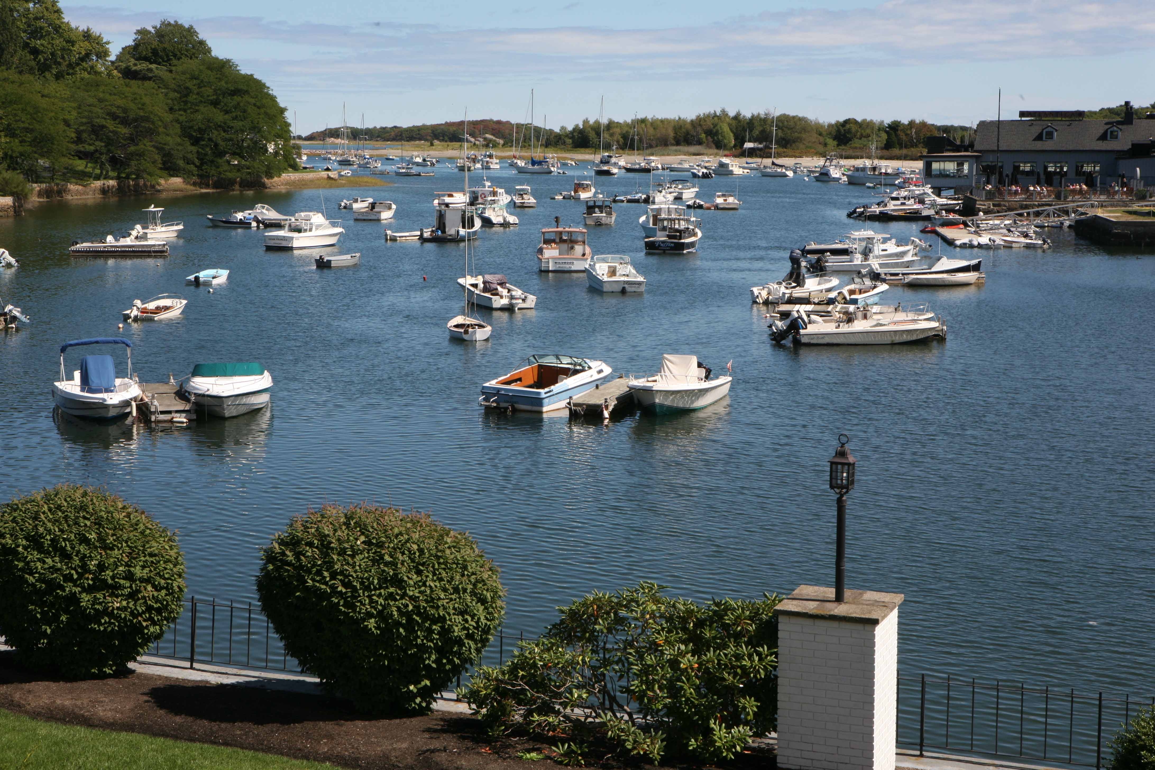 Cohasset Harbor Resort Cohasset private dining, rehearsal dinners