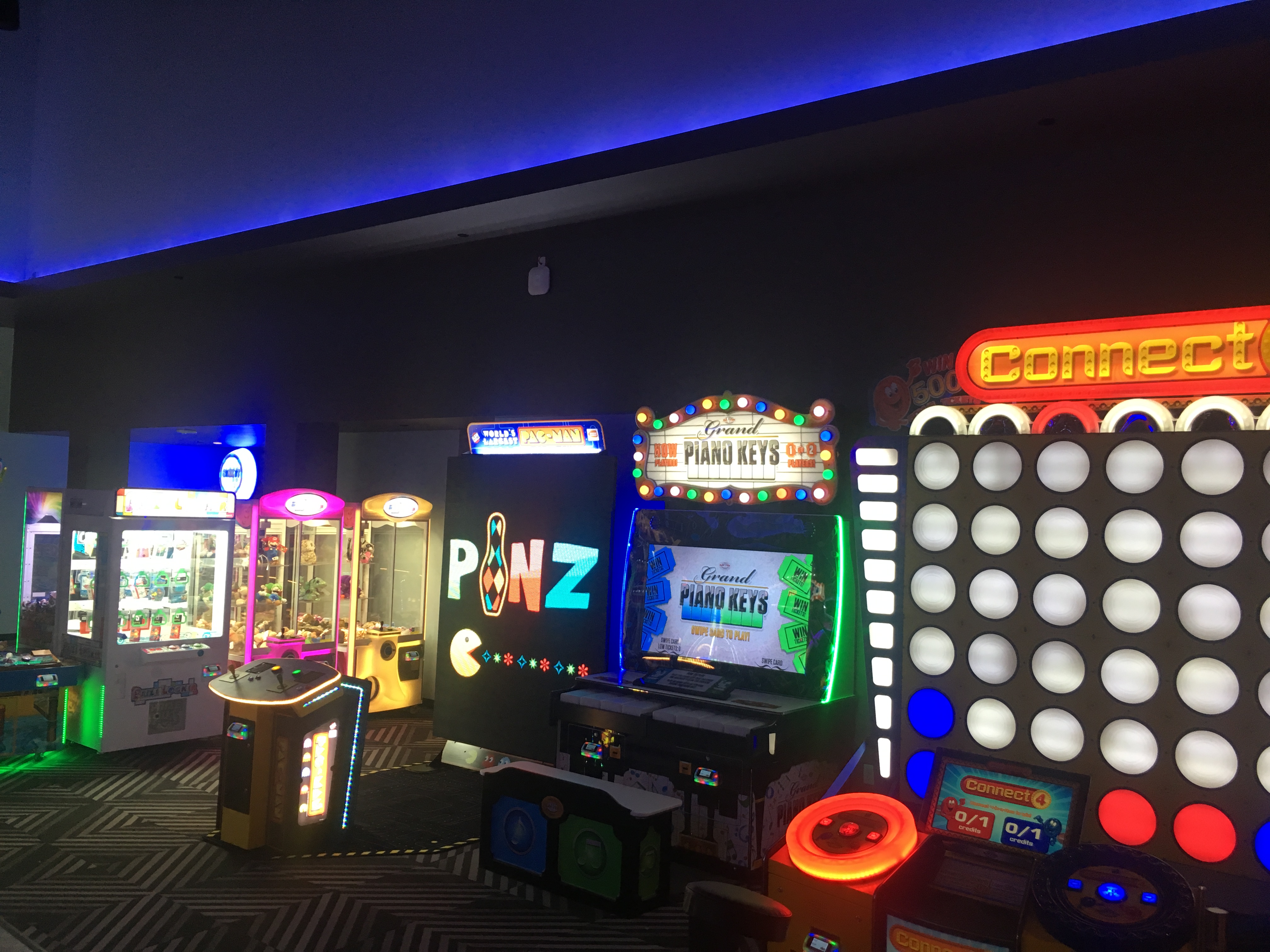 PiNZ Kingston Kingston private dining, rehearsal dinners & banquet