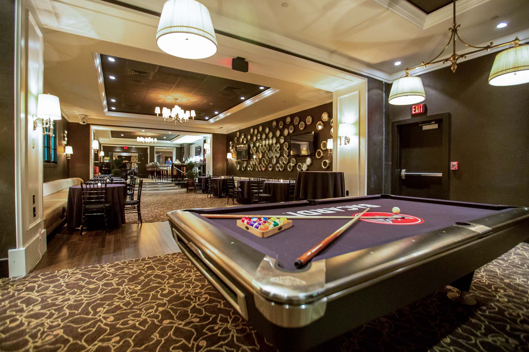 High Rollers Luxury Lanes & Sports Lounge Mashantucket private dining