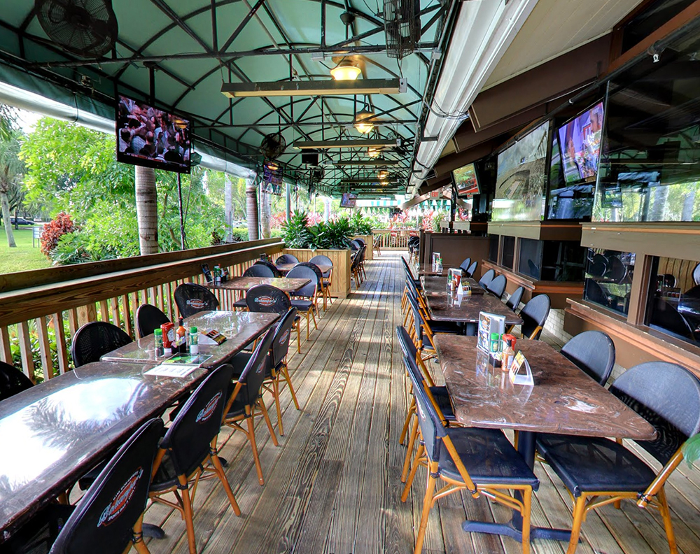 Bokampers Sports Bar & Grill Plantation Plantation private dining