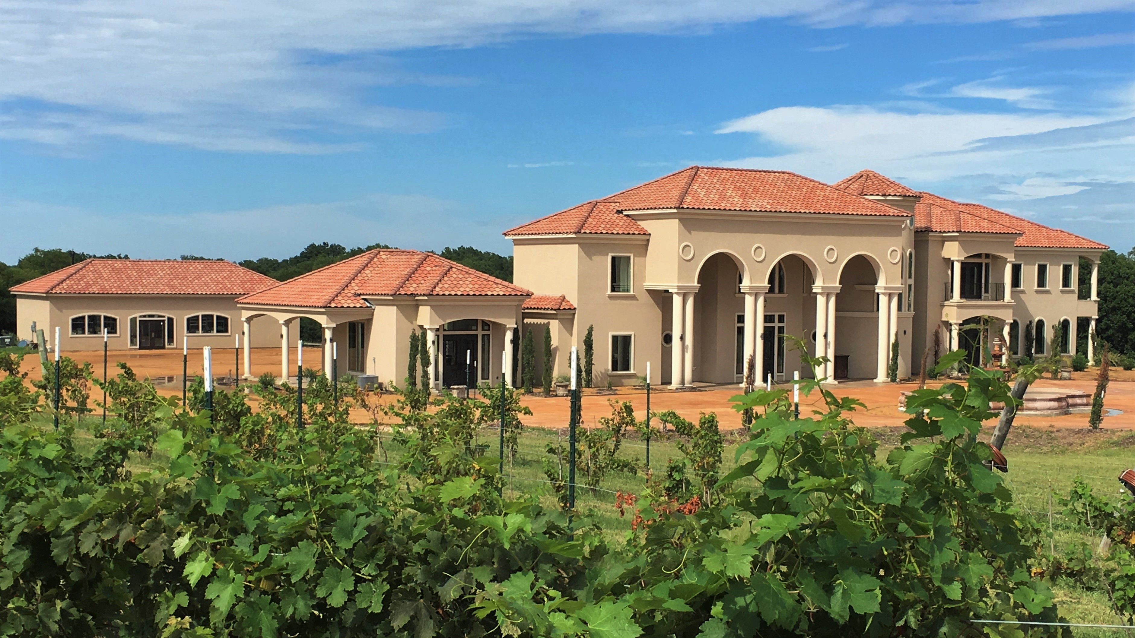 D'Vine Grace Vineyards McKinney private dining, rehearsal dinners