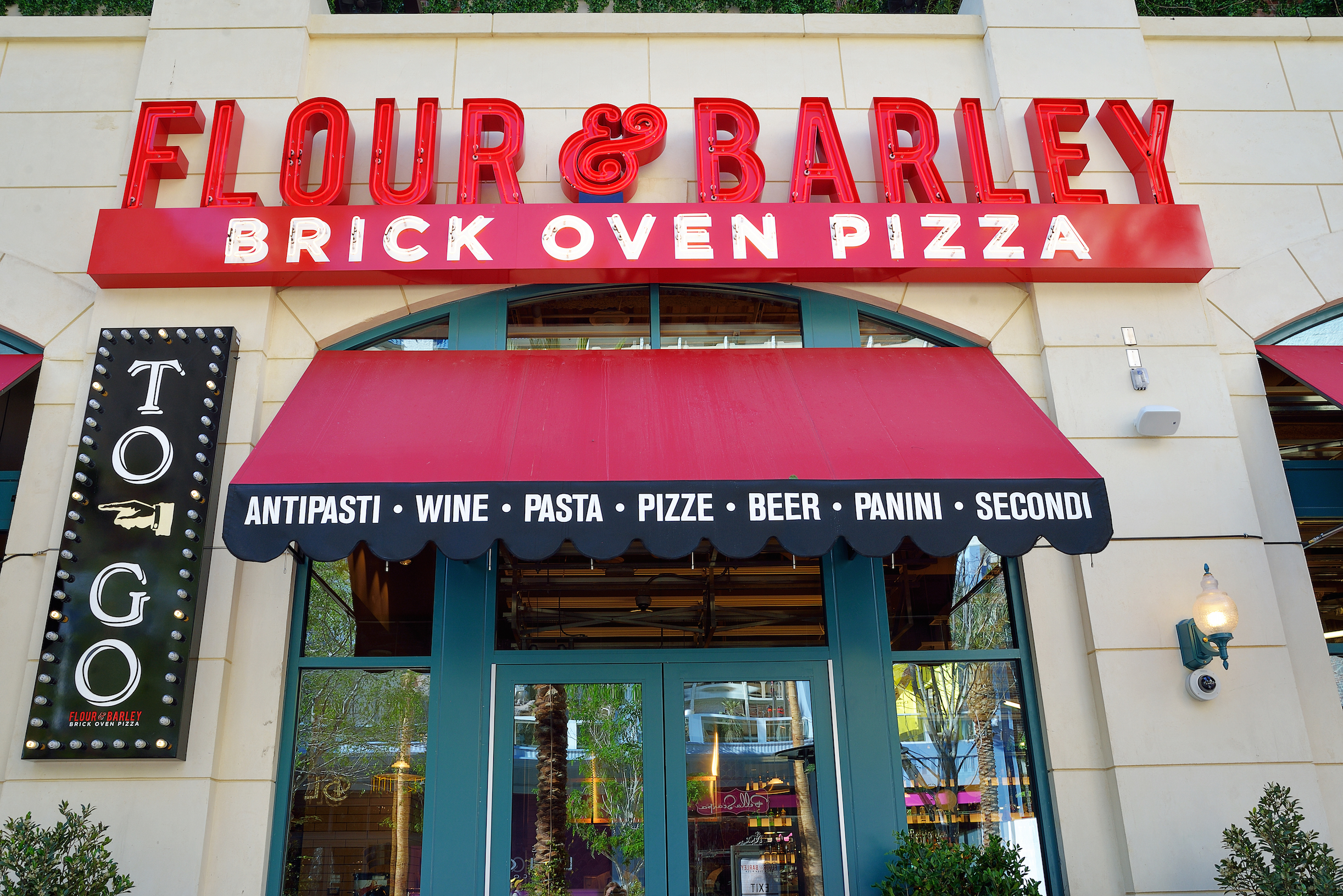 Flour & Barley Brick Oven Pizza LV Las Vegas private dining, rehearsal dinners & banquet
