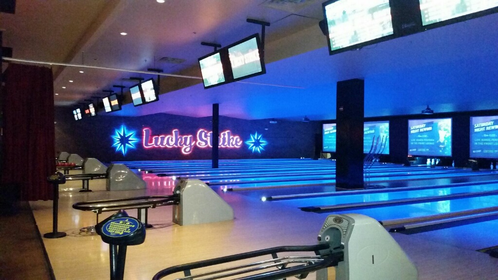 Lucky Strike Novi Closed Location Novi private dining, rehearsal