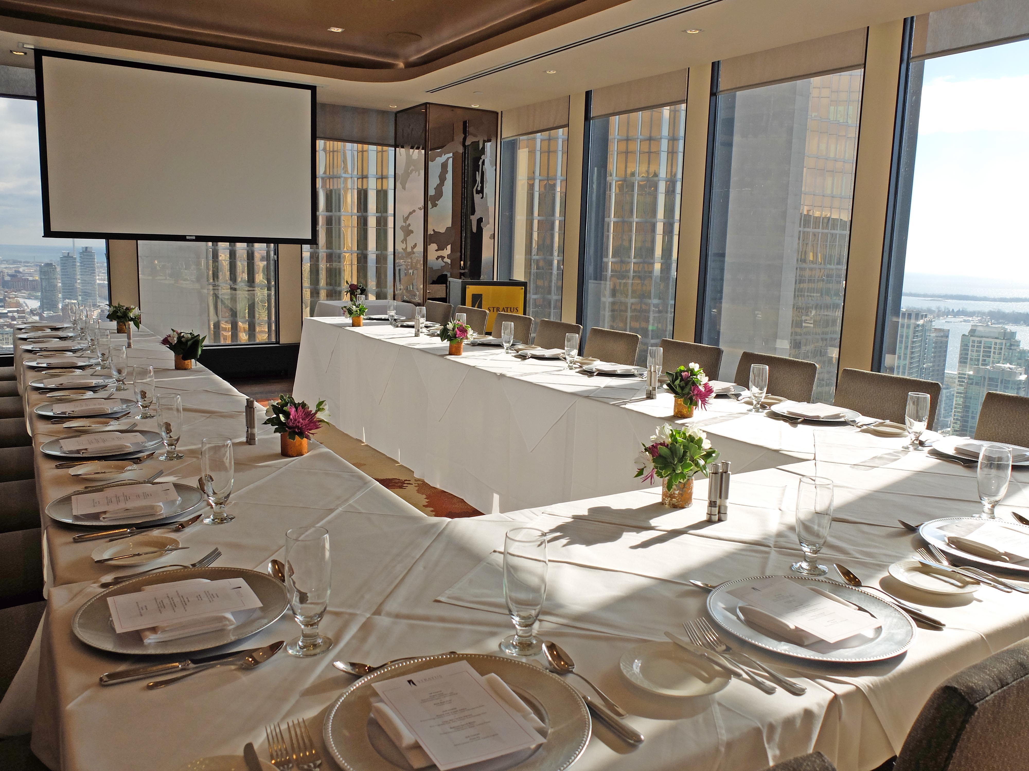 Stratus Restaurant Toronto private dining, rehearsal dinners