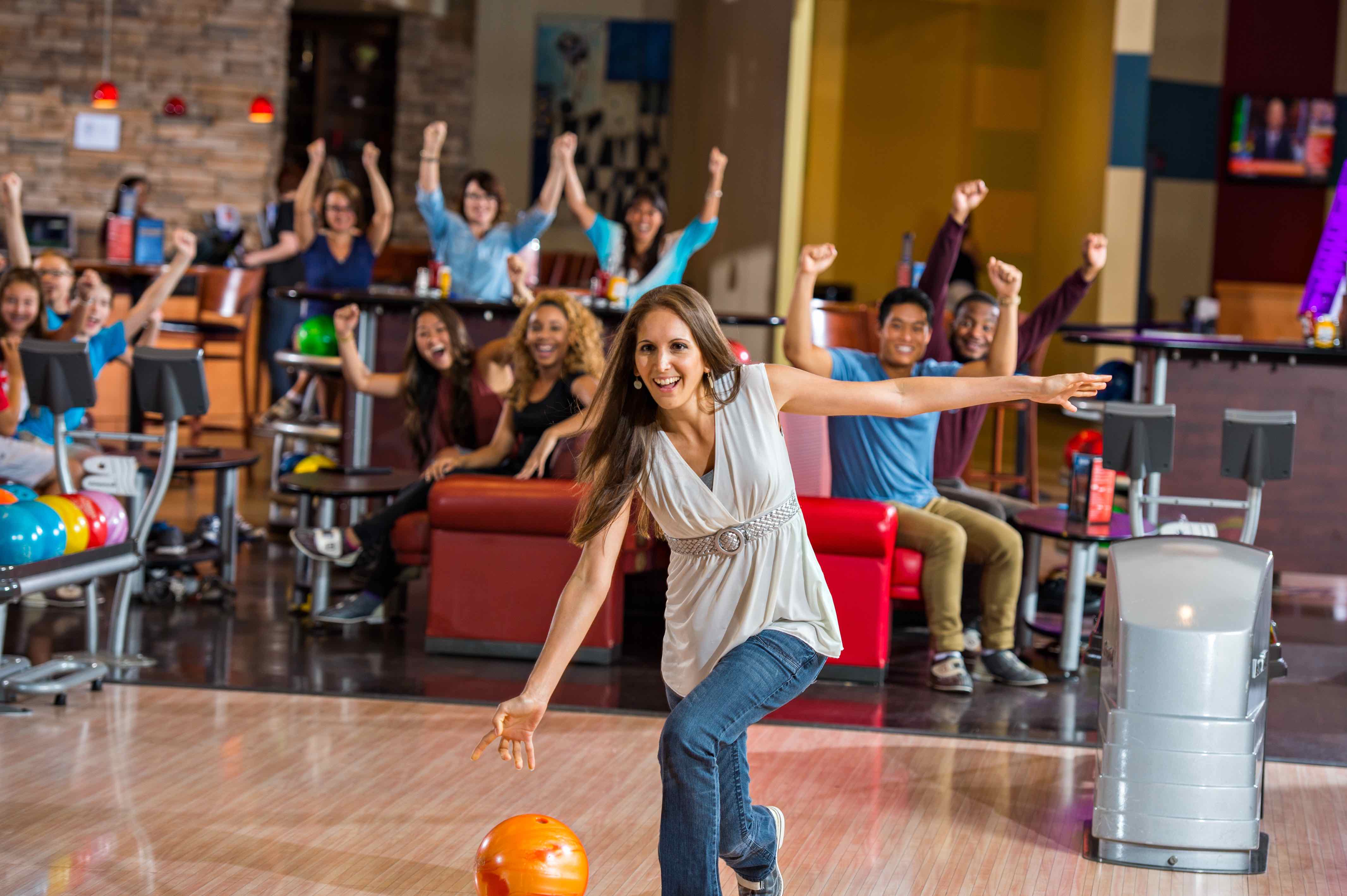 Coyote Entertainment Center Lemoore private dining, rehearsal dinners