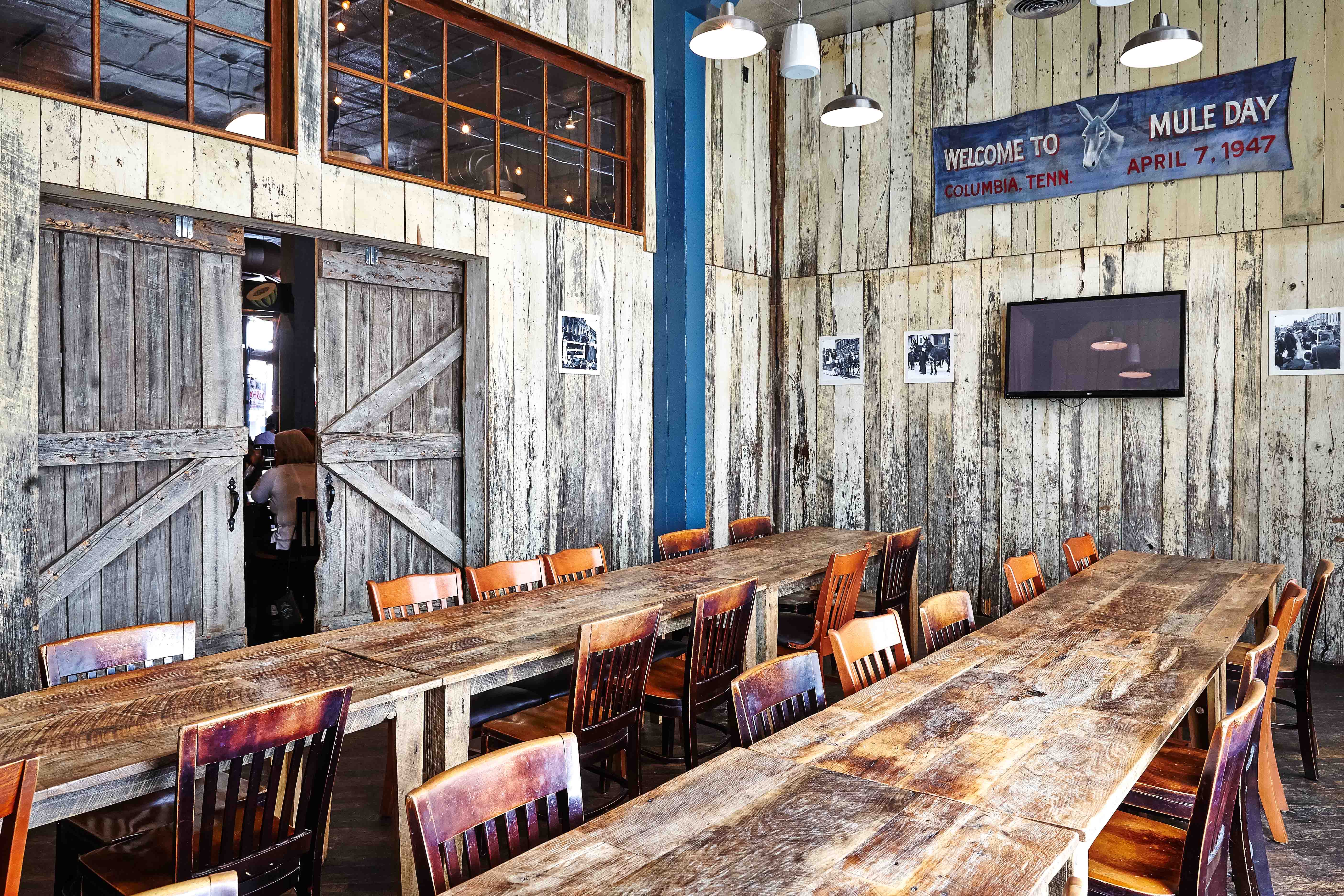 Puckett's Grocery & Restaurant Columbia Columbia private dining, rehearsal dinners & banquet