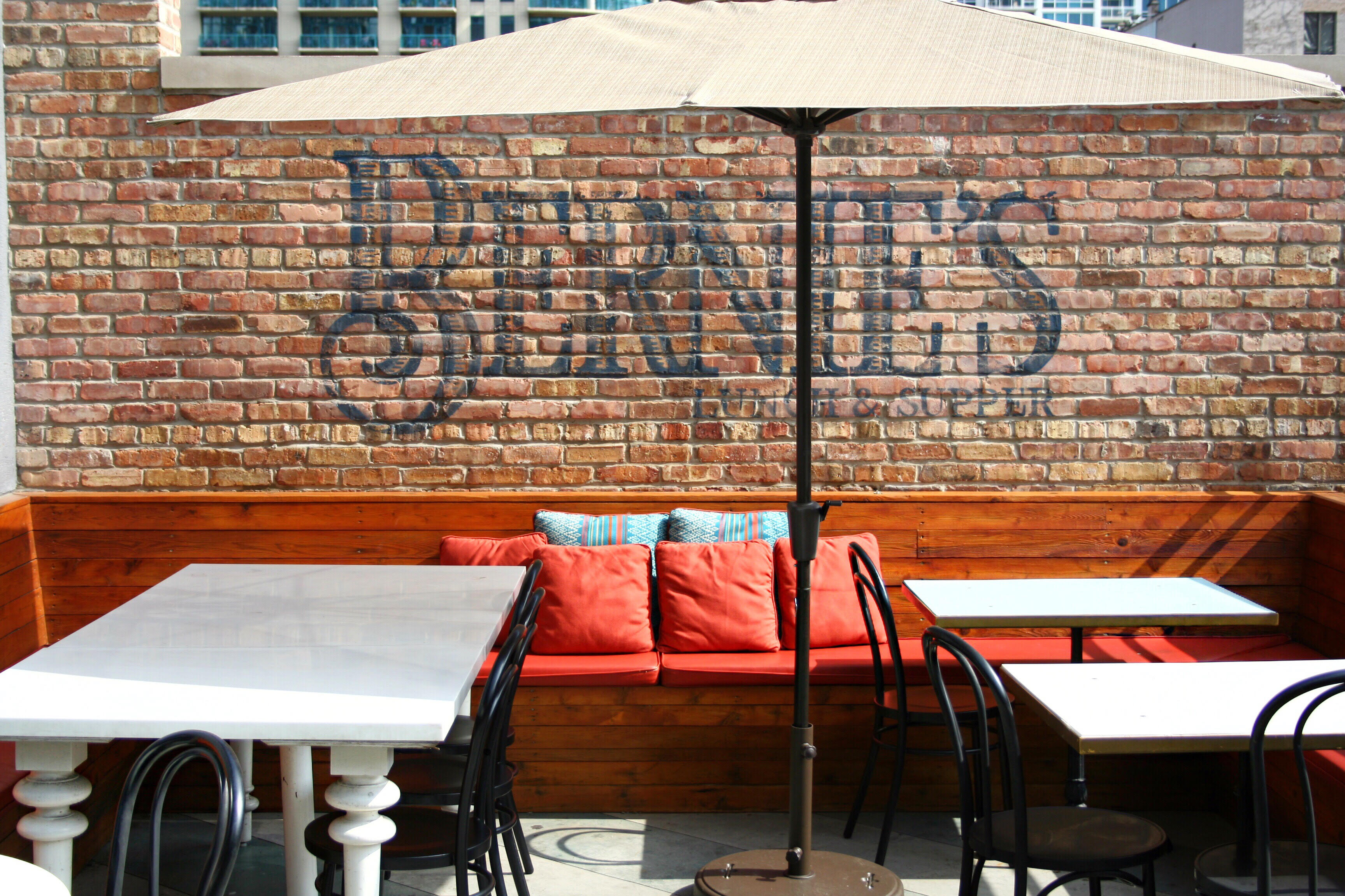 Bernie's Chicago private dining, rehearsal dinners & banquet halls