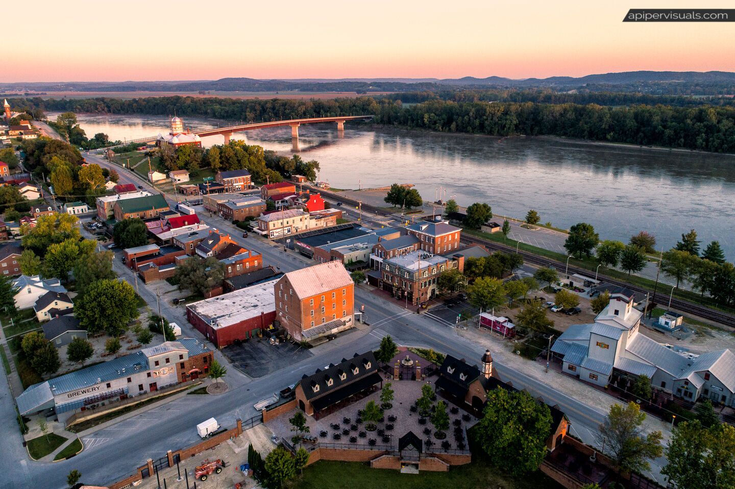 Inn at Hermannhof Hermann, MO private dining, rehearsal dinners