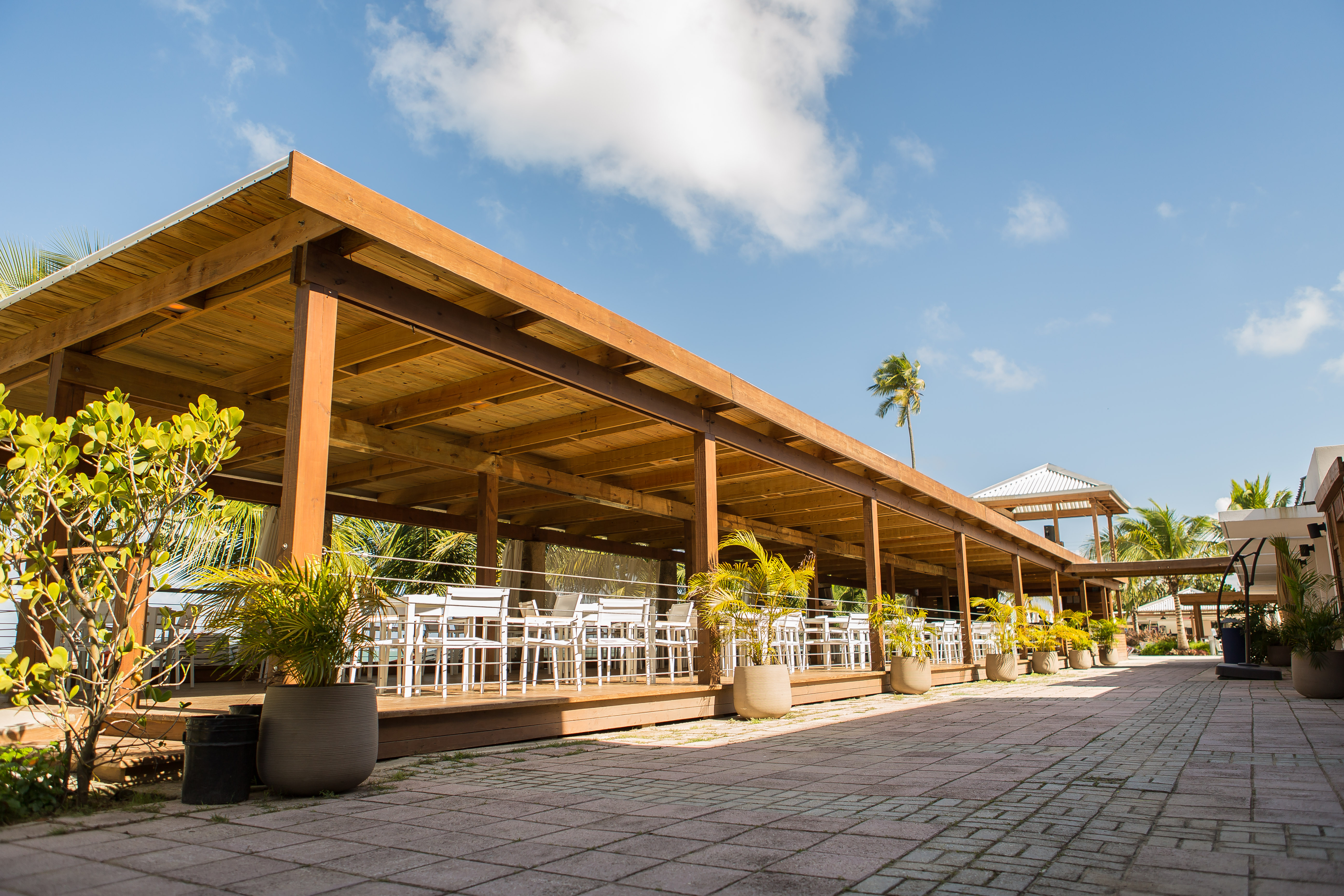 Vivo Beach Club Carolina private dining, rehearsal dinners & banquet