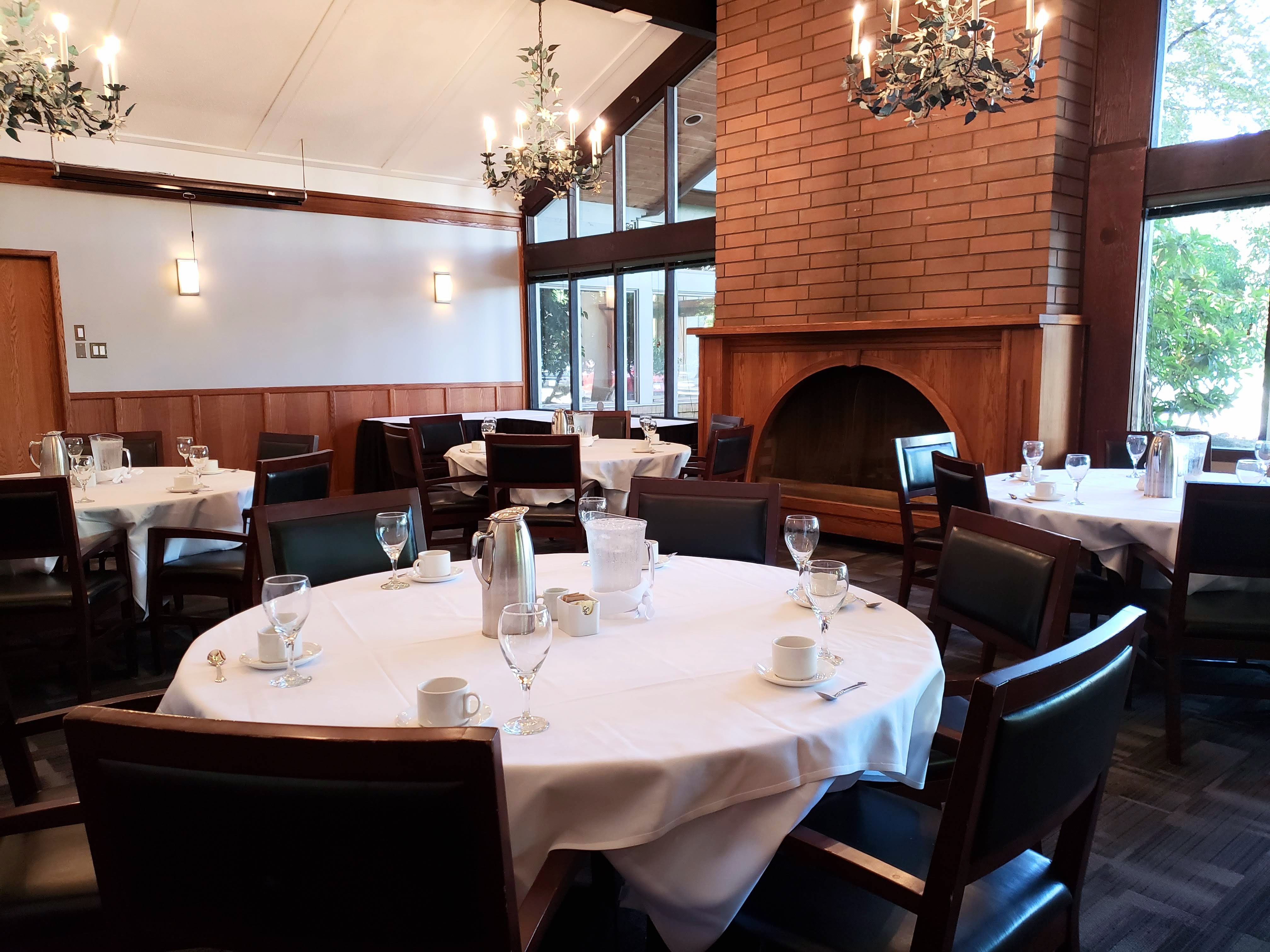 Hazelmere Golf & Tennis Club Surrey private dining, rehearsal dinners