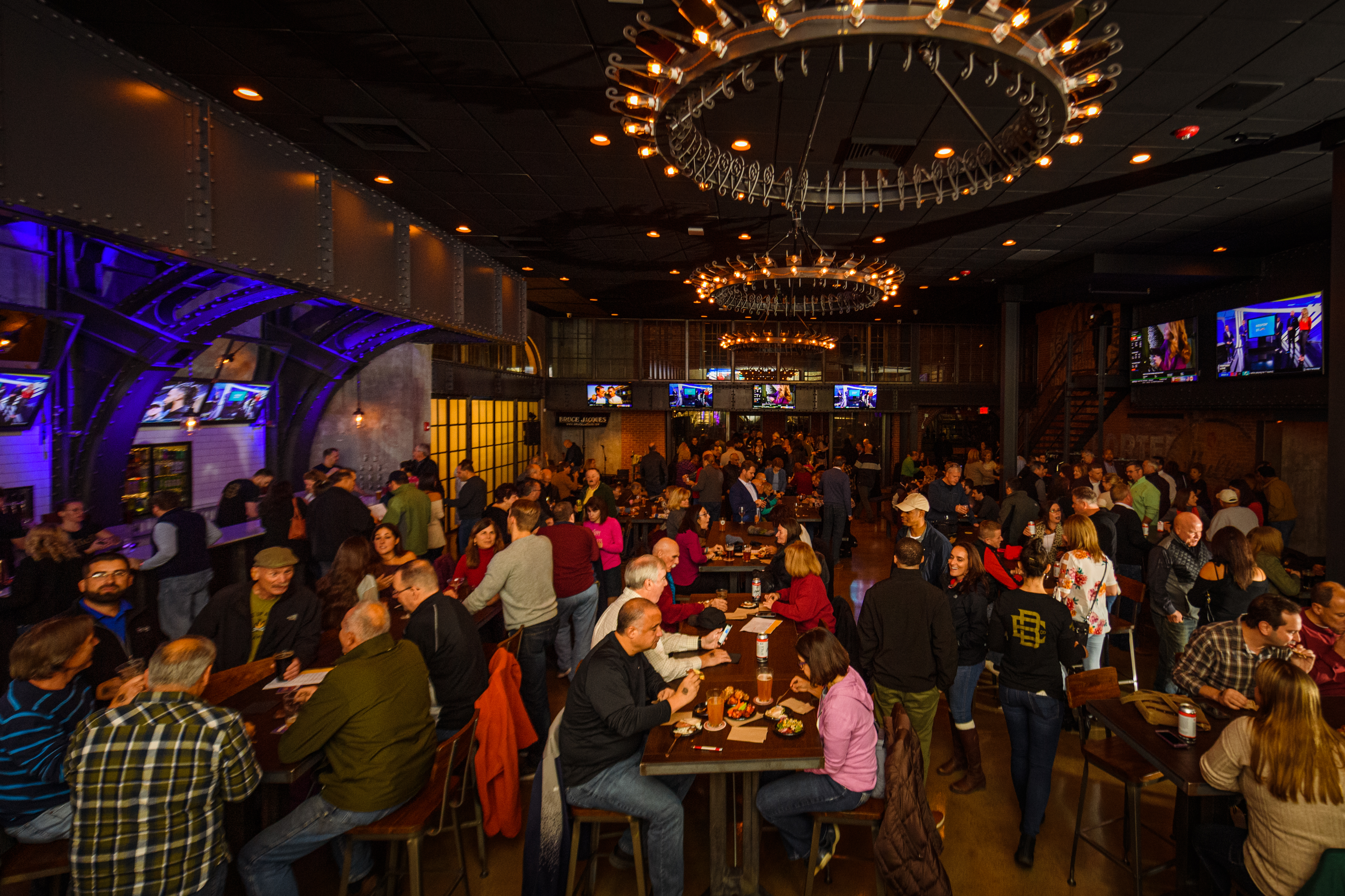 Elicit Brewing Co Manchester private dining, rehearsal dinners