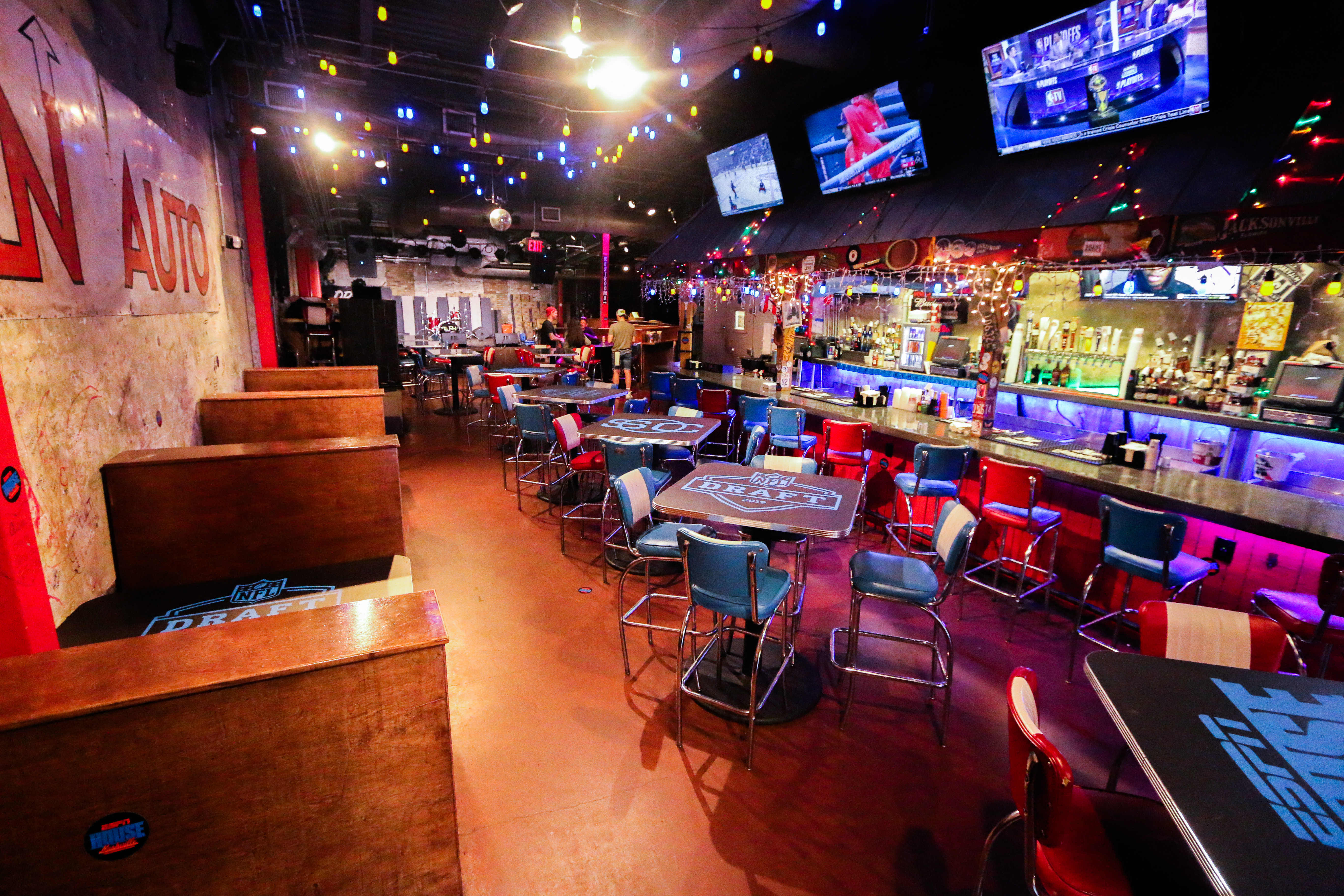 Tin Roof Nashville Nashville private dining, rehearsal dinners