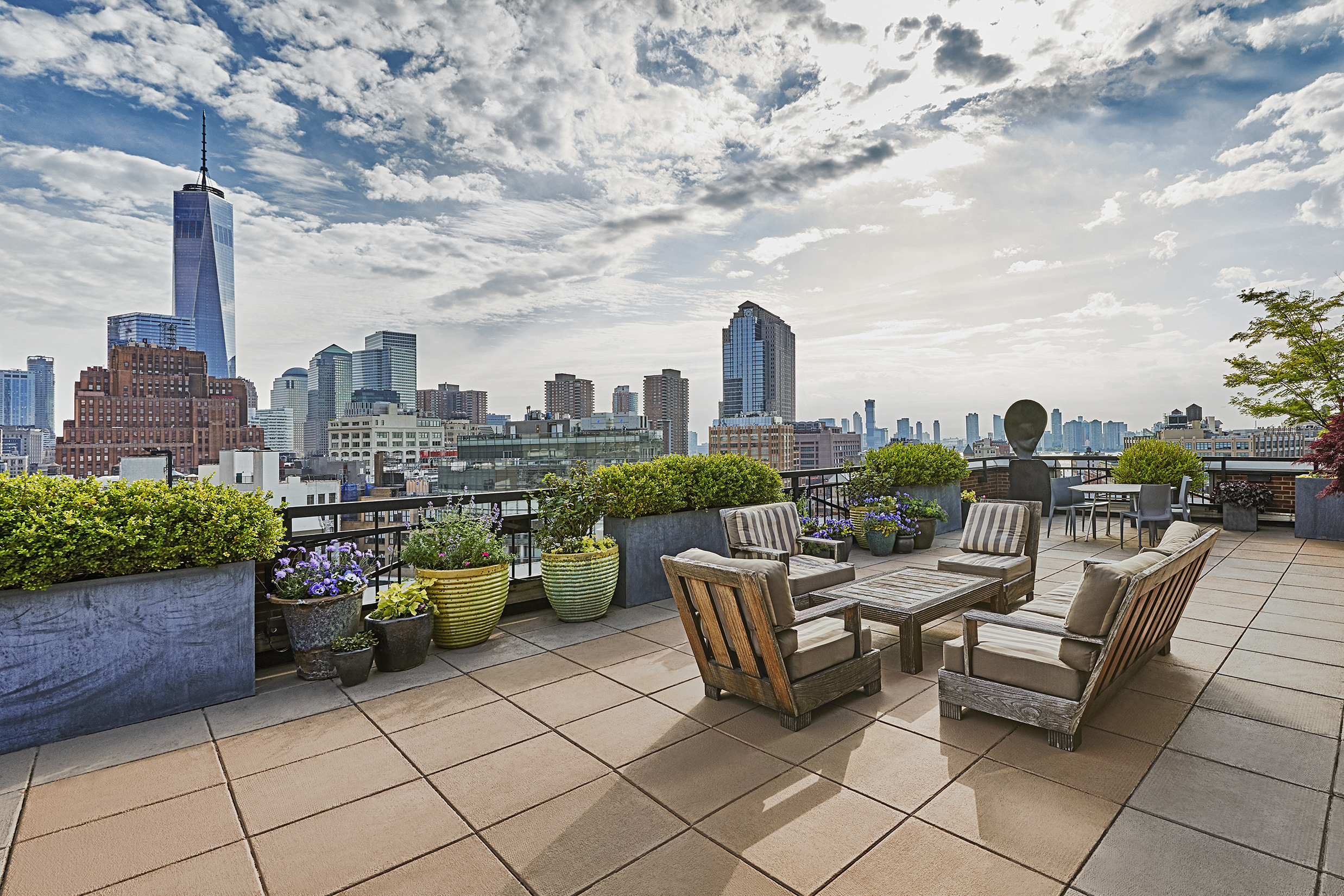 Soho Grand Hotel Rooftop Bar
