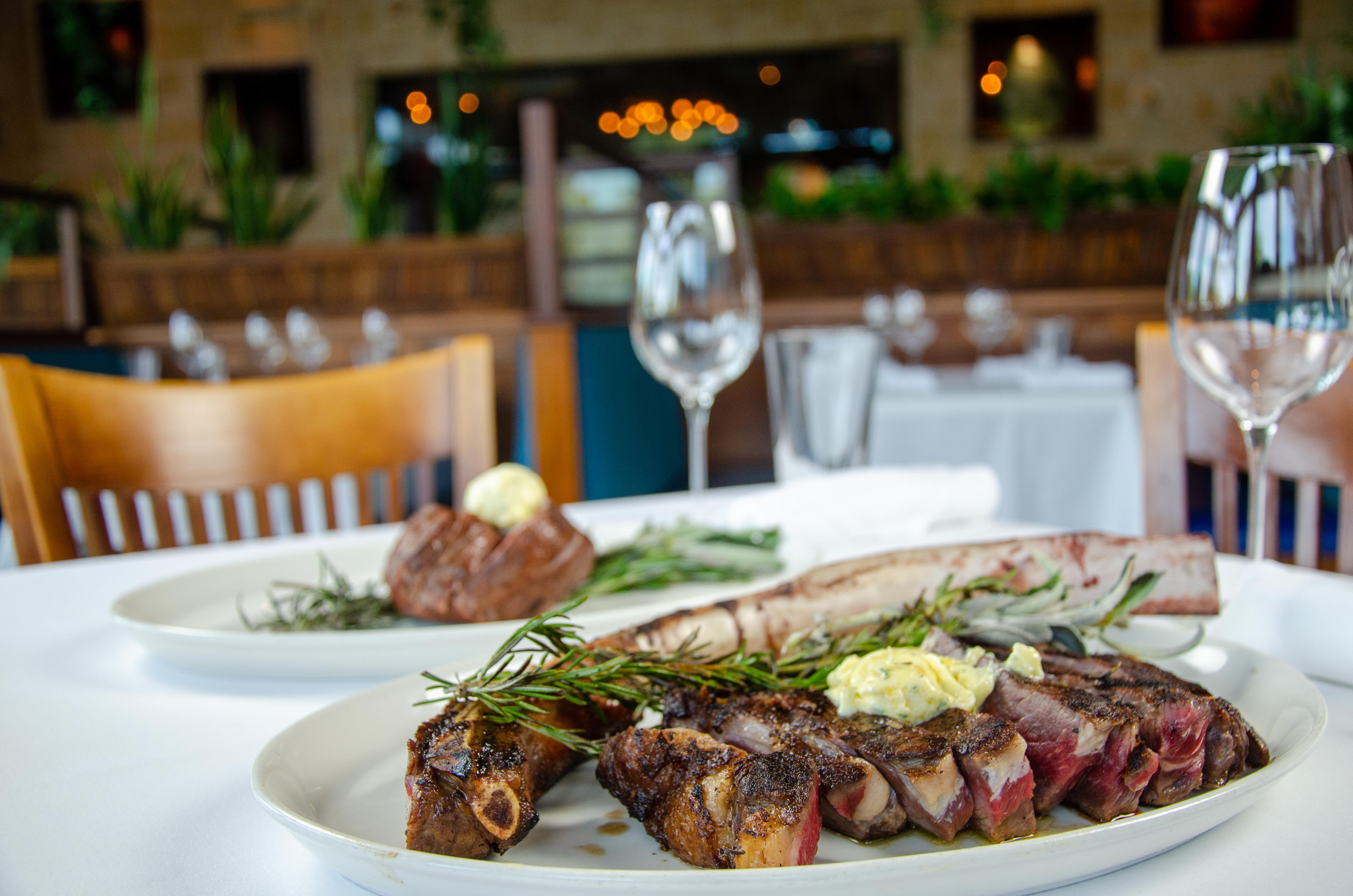 FishBones 7005 County Road 46A. Lake Mary, Fl. 32746 Lake Mary private dining, rehearsal