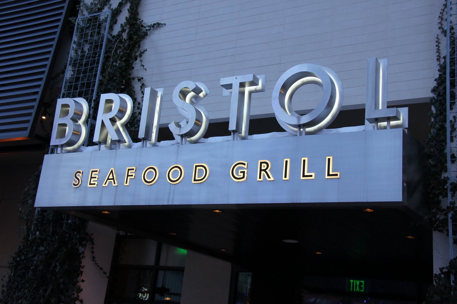 Bristol Seafood + Steak + Social [Downtown Kansas City] Kansas City private dining, rehearsal