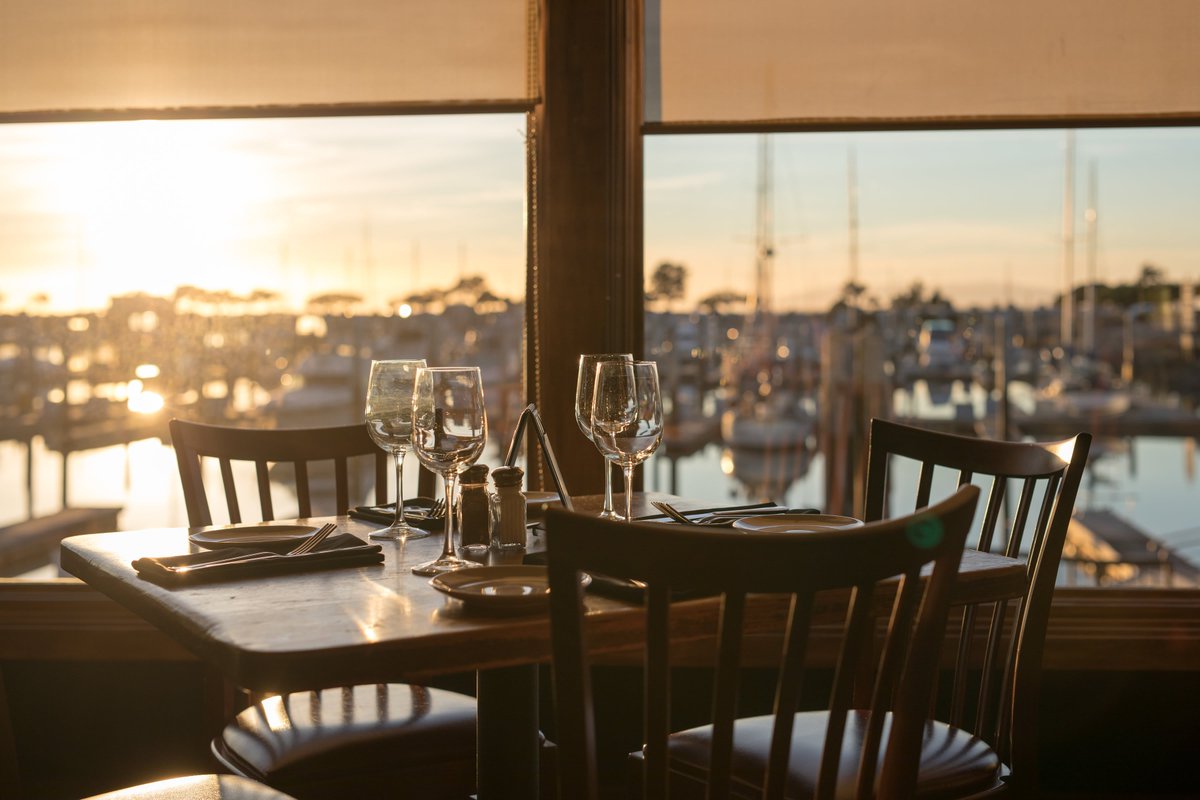 Horatio's San Leandro private dining, rehearsal dinners & banquet