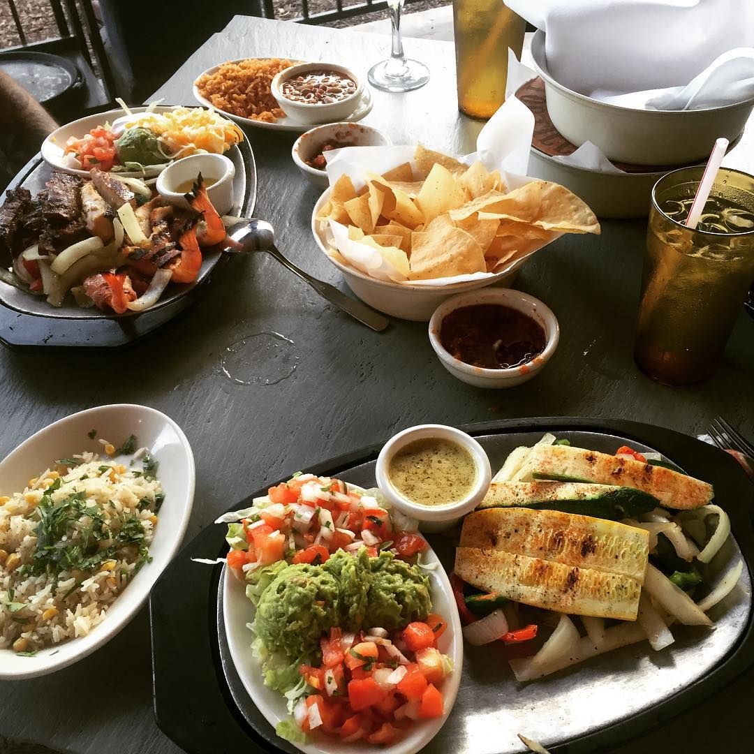 011 Uncle Julio's Oakbrook Lombard private dining, rehearsal