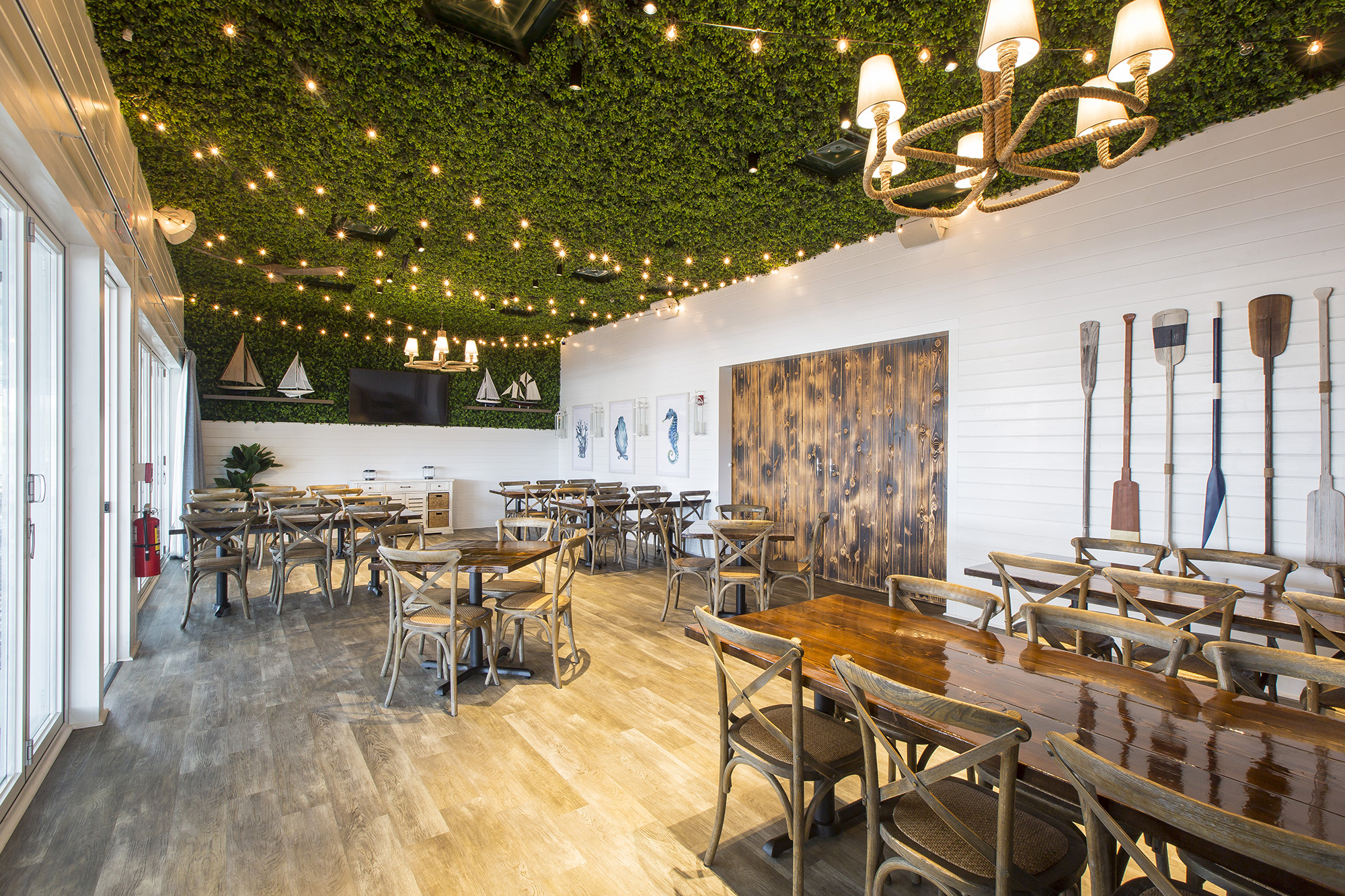 The Hampton Social South Barrington South Barrington private dining