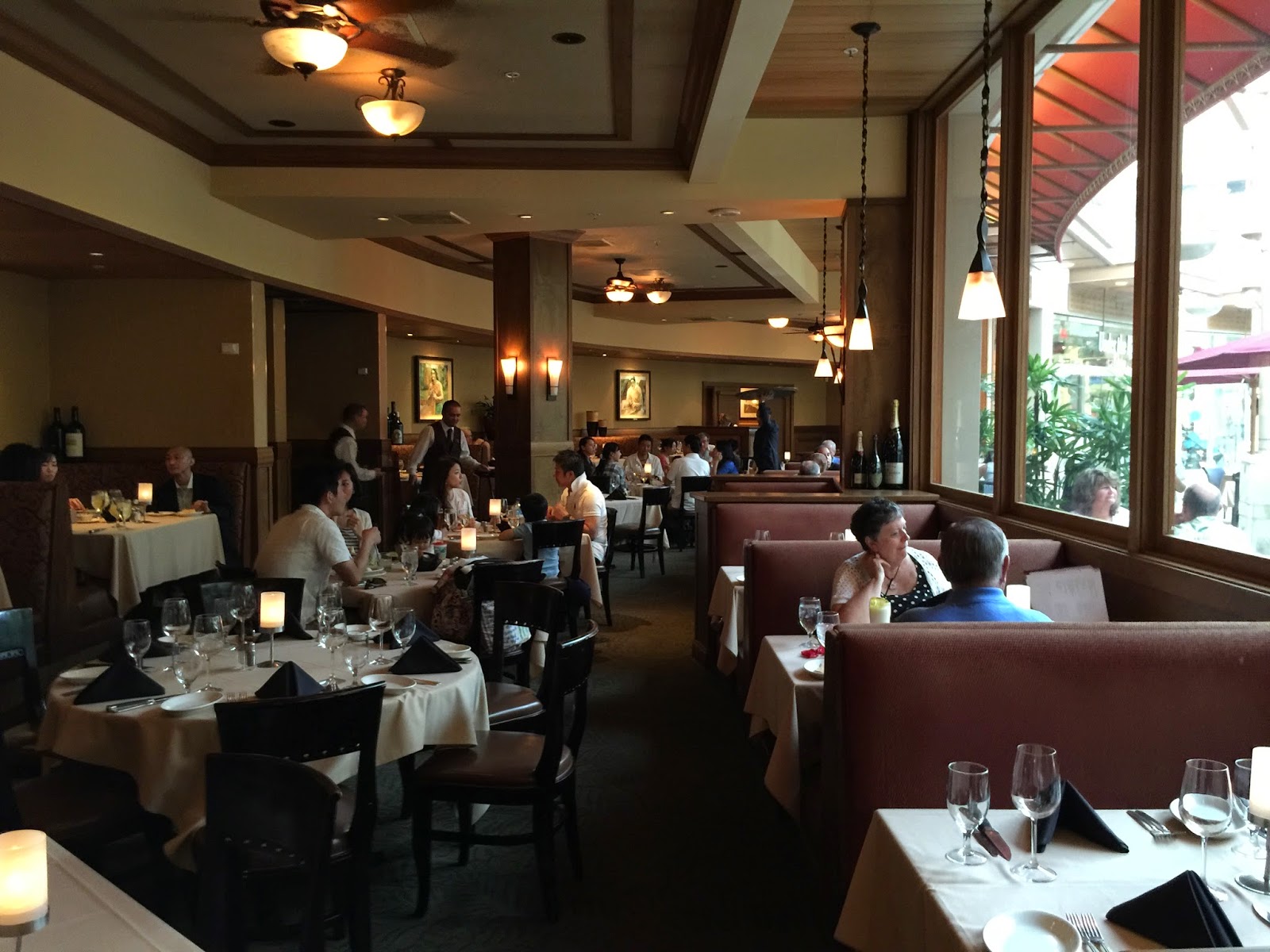 Ruth's Chris Steak House Waikiki Waikiki private dining, rehearsal