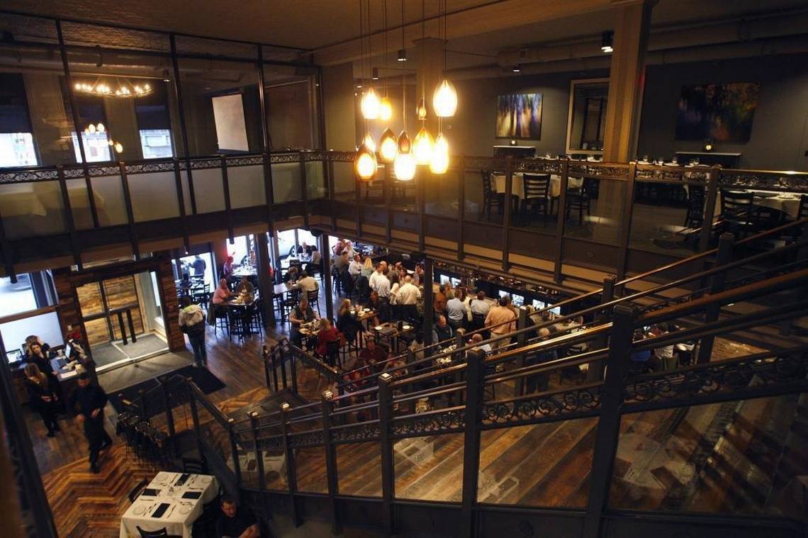 Tony's of Lexington Lexington private dining, rehearsal dinners