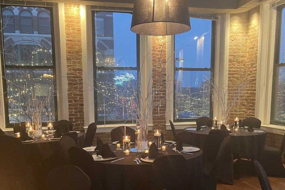 Jams Old Market Omaha private dining, rehearsal dinners & banquet