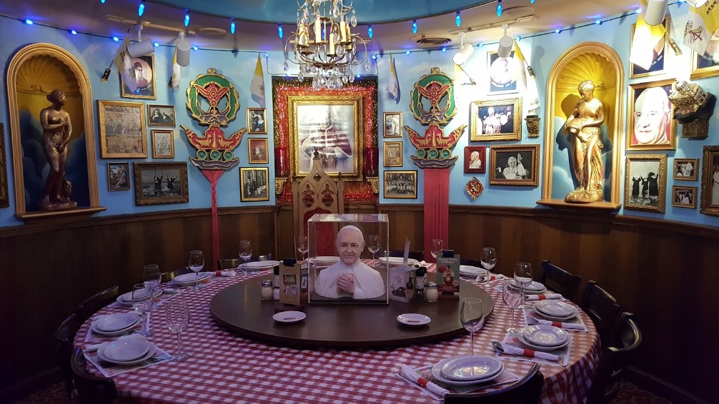 Buca di Beppo Houston Buffalo Speedway Houston private dining