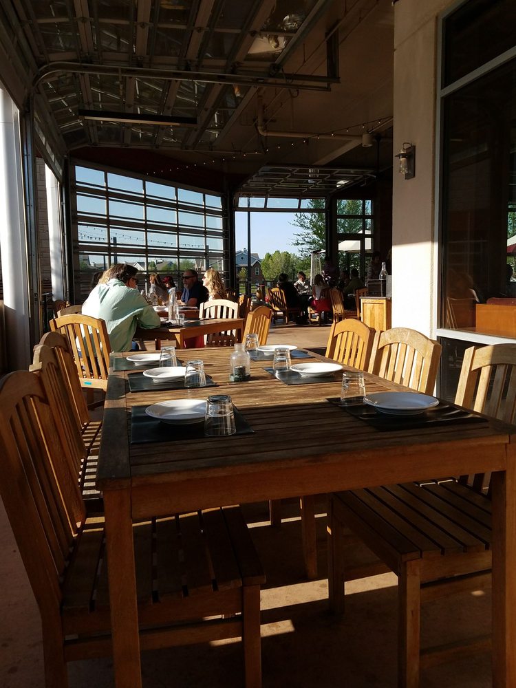 Pinstripes Overland Park Overland Park private dining, rehearsal